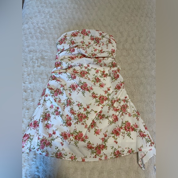 Floral dress brand Parthea - Picture 2 of 3